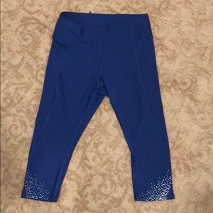 Cropped workout pants